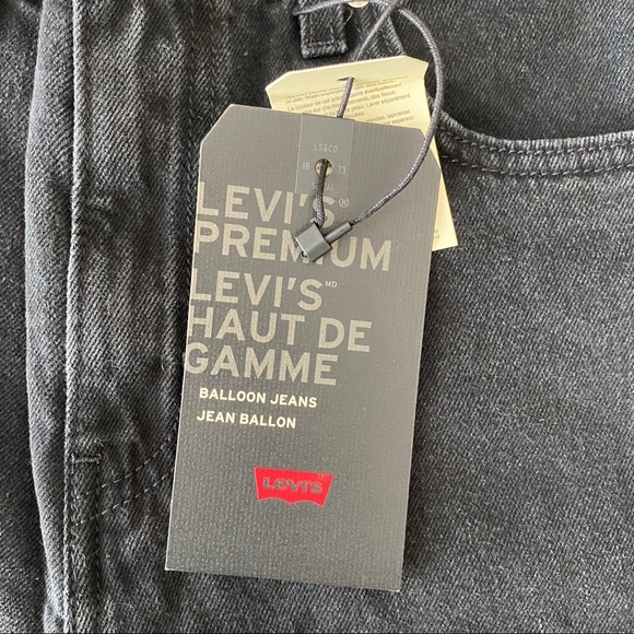 NEW Levi’s Balloon Leg Black Denim Cropped Jeans - Picture 9 of 13